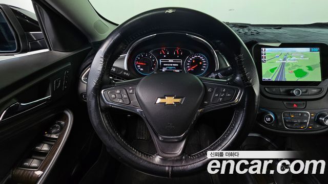 Chevrolet Malibu 1.5 Turbo Perfect Black LTZ 2017 — фото 11