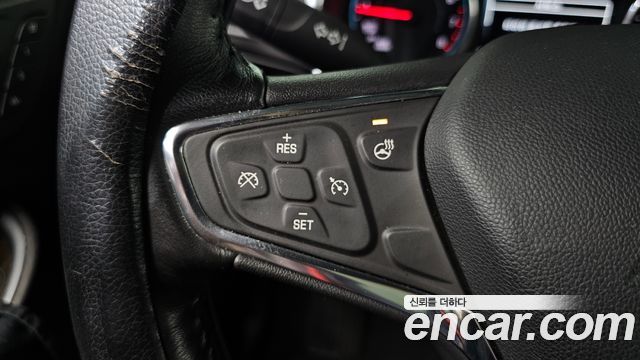 Chevrolet Malibu 1.5 Turbo Perfect Black LTZ 2017 — фото 15