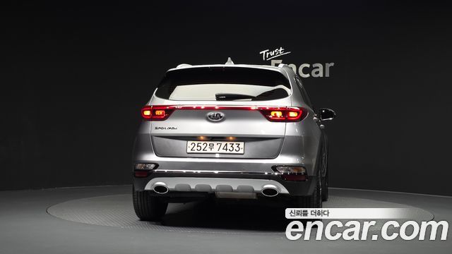 Kia Sportage The Bold Diesel 2.0 2WD Prestige 2021 — фото 4