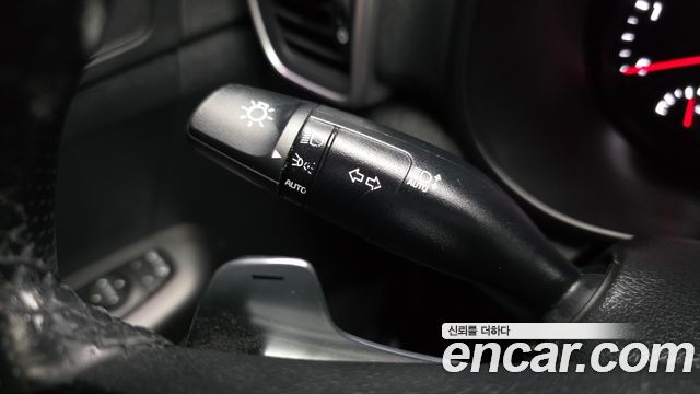 Kia Sportage The Bold Diesel 2.0 2WD Prestige 2021 — фото 29