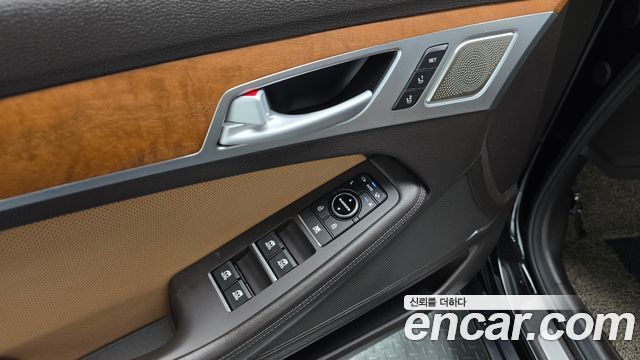 Genesis G80 3.8 GDI AWD Finest 2017 — фото 15