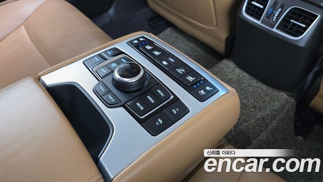 Genesis G80 3.8 GDI AWD Finest 2017 — фото 18
