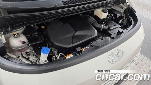 Hyundai Staria Cargo 5-Seater Smart 2023 — фото 6