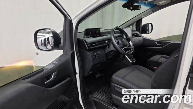 Hyundai Staria Cargo 5-Seater Smart 2023 — фото 10