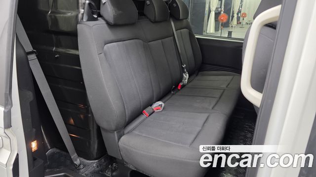 Hyundai Staria Cargo 5-Seater Smart 2023 — фото 15