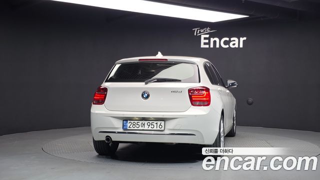 BMW 1 Series (F20) 118d Sport 5Door 2015 — фото 4