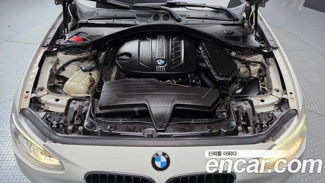 BMW 1 Series (F20) 118d Sport 5Door 2015 — фото 6