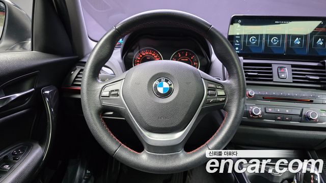 BMW 1 Series (F20) 118d Sport 5Door 2015 — фото 13