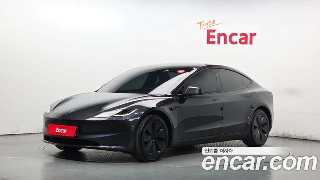 Tesla Model 3 RWD 2025 — фото 1