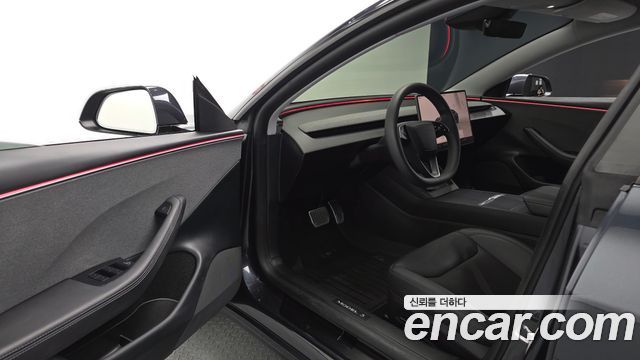 Tesla Model 3 RWD 2025 — фото 10