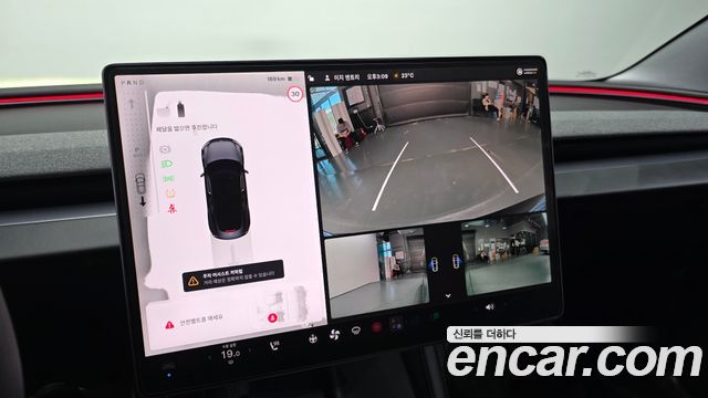 Tesla Model 3 RWD 2025 — фото 15