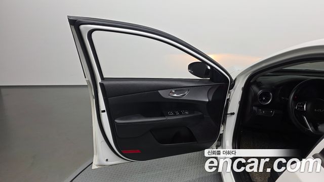 Kia K3 (II) 1.6 Prestige 2022 — фото 24