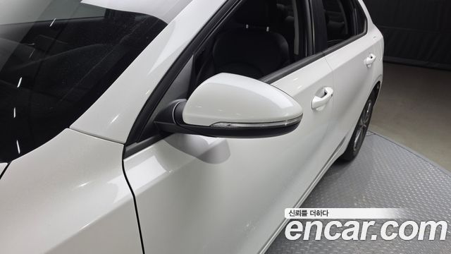 Kia K3 (II) 1.6 Prestige 2022 — фото 32