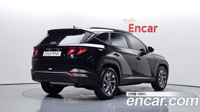 Hyundai Tucson (NX4) Gasoline 1.6 Turbo 2WD Premium 2023 — фото 2