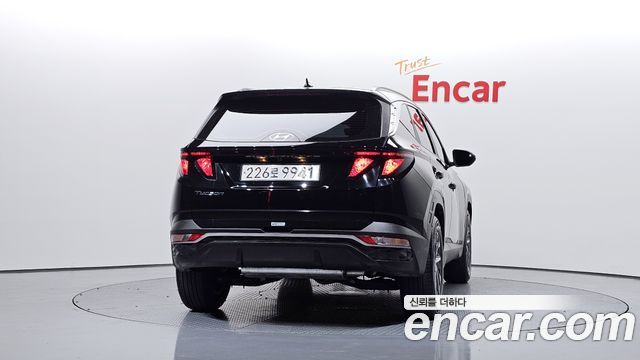 Hyundai Tucson (NX4) Gasoline 1.6 Turbo 2WD Premium 2023 — фото 4