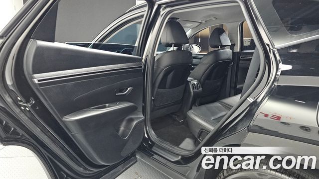 Hyundai Tucson (NX4) Gasoline 1.6 Turbo 2WD Premium 2023 — фото 12