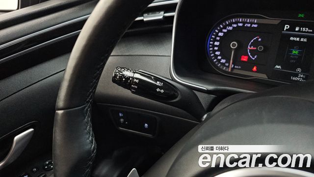 Hyundai Tucson (NX4) Gasoline 1.6 Turbo 2WD Premium 2023 — фото 27