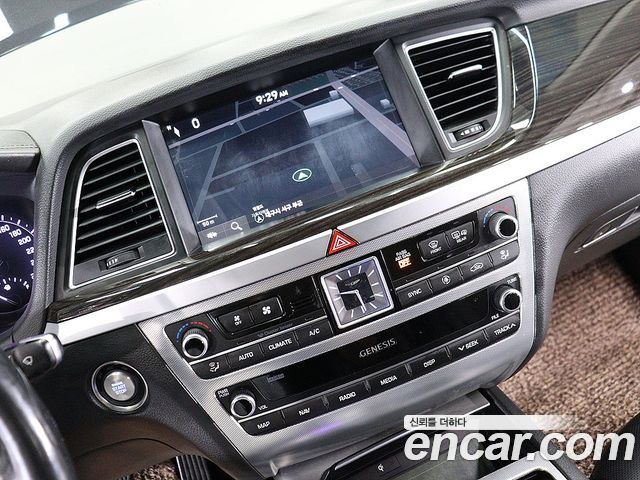Genesis G80 3.3 GDI AWD Premium Luxury 2019 — фото 7
