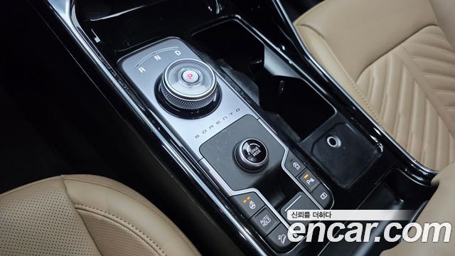 Kia Sorento (IV) Gasoline 2.5T 2WD Signature 2024 — фото 9