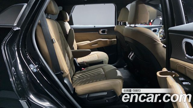 Kia Sorento (IV) Gasoline 2.5T 2WD Signature 2024 — фото 11