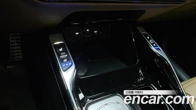 Kia Sorento (IV) Gasoline 2.5T 2WD Signature 2024 — фото 17