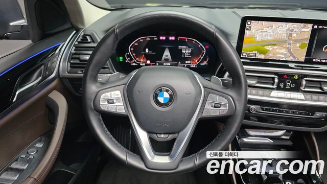BMW X4 (G02) xDrive20i xLine 2022 — фото 18