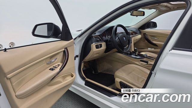 BMW 3 Series (F30) 328i 2013 — фото 10