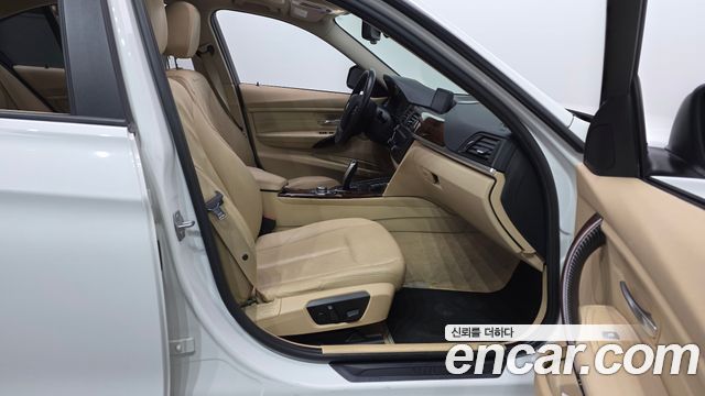 BMW 3 Series (F30) 328i 2013 — фото 11