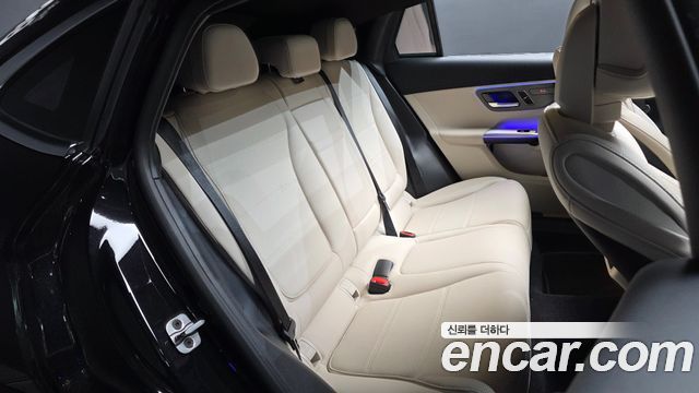 Mercedes-Benz GLC-Class (X254) GLC300 4MATIC Avnatgarde Coupe 2026 — фото 11