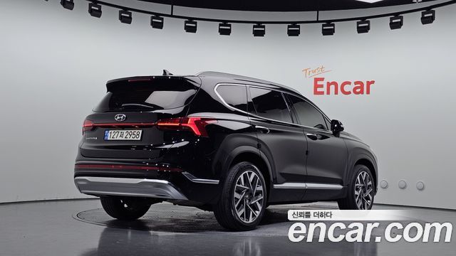 Hyundai Santa Fe Diesel 2.2 2WD Calligraphy 2021 — фото 2