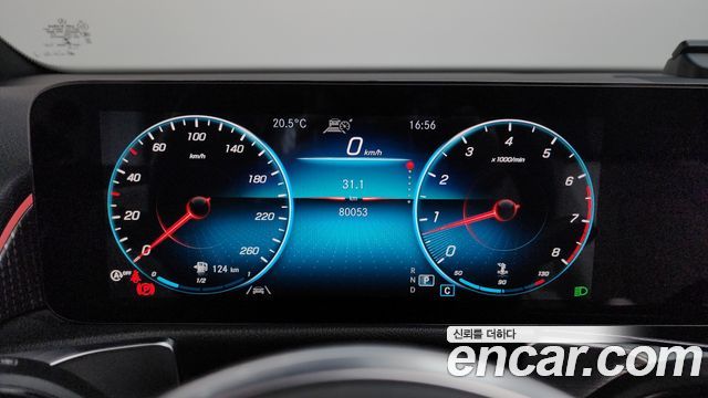 Mercedes-Benz GLB-Class (X247) GLB220 2021 — фото 8