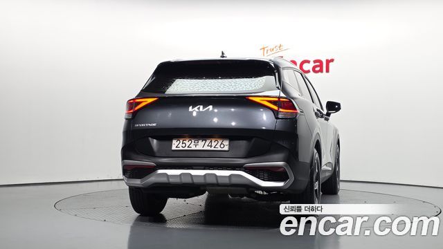 Kia Sportage (V) Diesel 2.0 2WD Prestige 2022 — фото 4