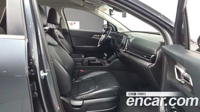 Kia Sportage (V) Diesel 2.0 2WD Prestige 2022 — фото 11