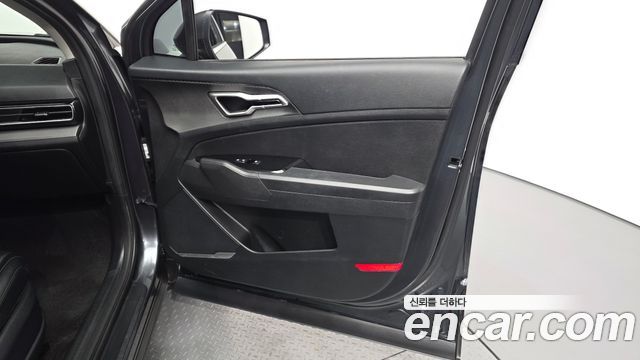 Kia Sportage (V) Diesel 2.0 2WD Prestige 2022 — фото 24