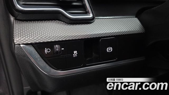 Kia Sportage (V) Diesel 2.0 2WD Prestige 2022 — фото 28