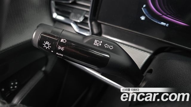 Kia Sportage (V) Diesel 2.0 2WD Prestige 2022 — фото 30