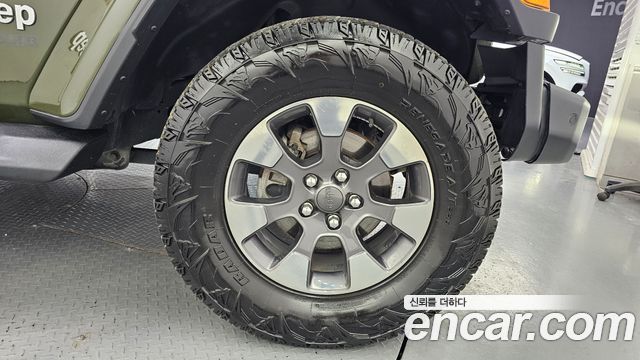 Jeep Wrangler (JL) 2.0 Overland 4Door Sarge Edition 2020 — фото 5