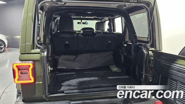 Jeep Wrangler (JL) 2.0 Overland 4Door Sarge Edition 2020 — фото 20