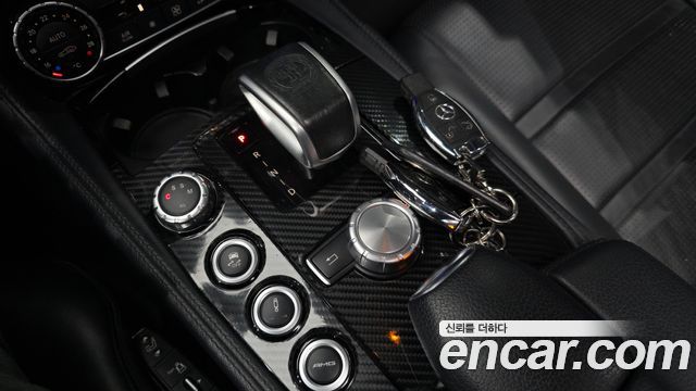 Mercedes-Benz CLS-Class (W218) CLS63 AMG 4MATIC 2015 — фото 9
