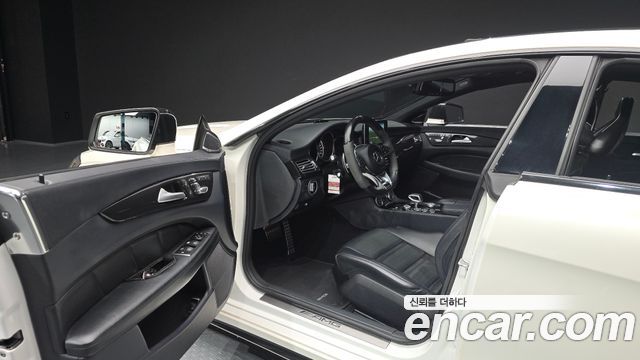 Mercedes-Benz CLS-Class (W218) CLS63 AMG 4MATIC 2015 — фото 10