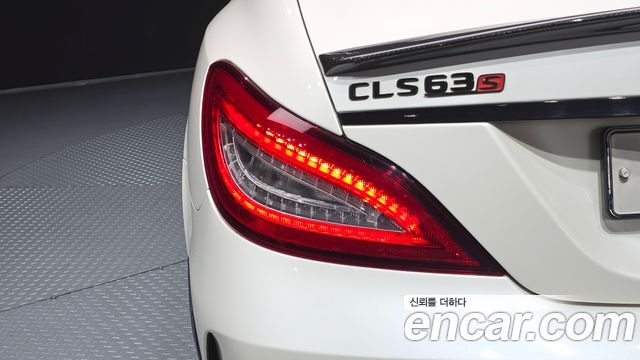 Mercedes-Benz CLS-Class (W218) CLS63 AMG 4MATIC 2015 — фото 23