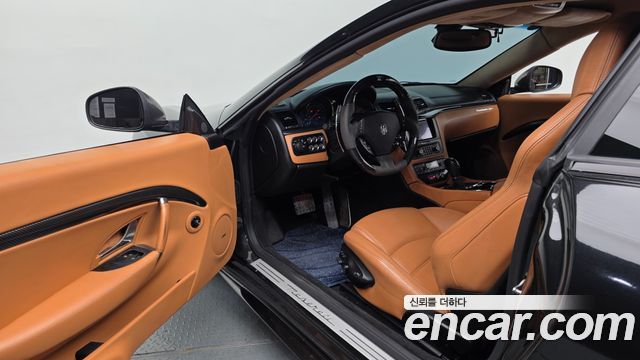 Maserati Gran Turismo 4.7 Sport 1st 2015 — фото 10