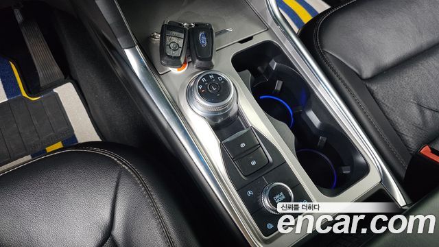 Ford Explorer (VI) 2.3 LimIted 4WD 2021 — фото 9