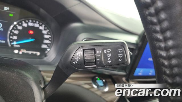 Ford Explorer (VI) 2.3 LimIted 4WD 2021 — фото 13