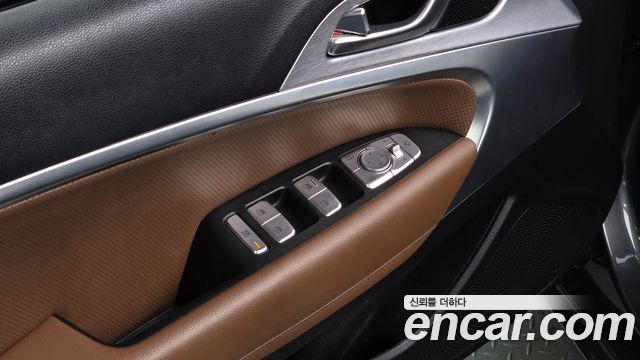 Genesis G70 2.0T AWD Elite 2020 — фото 16