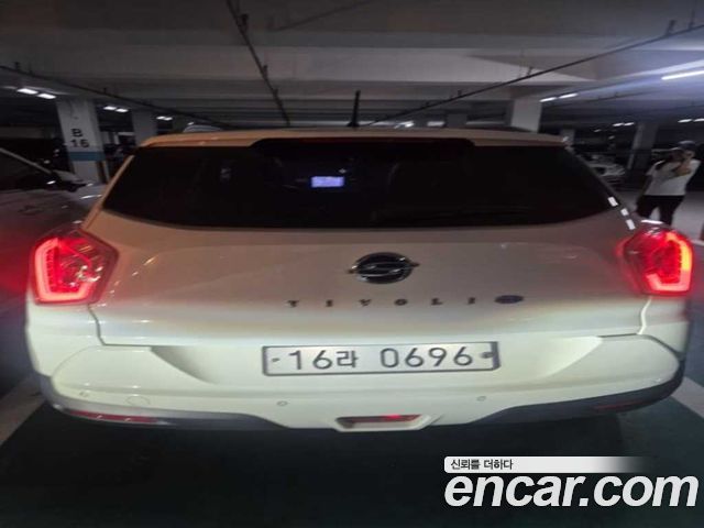 KG Mobility (SsangYong) Tivoli Diesel VX 2WD 2016 — фото 2