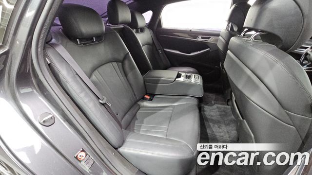 Genesis G80 3.3 GDI AWD Premium Luxury 2018 — фото 12