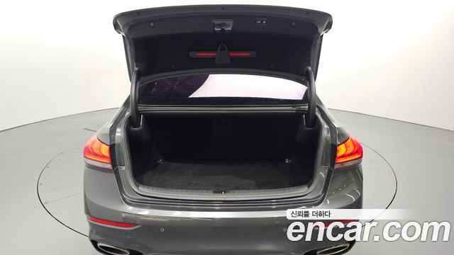 Genesis G80 3.3 GDI AWD Premium Luxury 2018 — фото 37