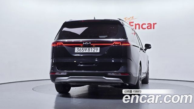 Kia Carnival (IV) Gasoline 9-Seater Signature 2022 — фото 4