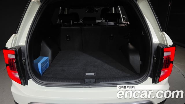 KG Mobility (SsangYong) Torres Gasoline 1.5 4WD T7 2023 — фото 27